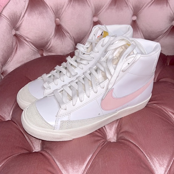 Blazer Mid '77 Vintage 'Pink Foam' – Size US 7 M